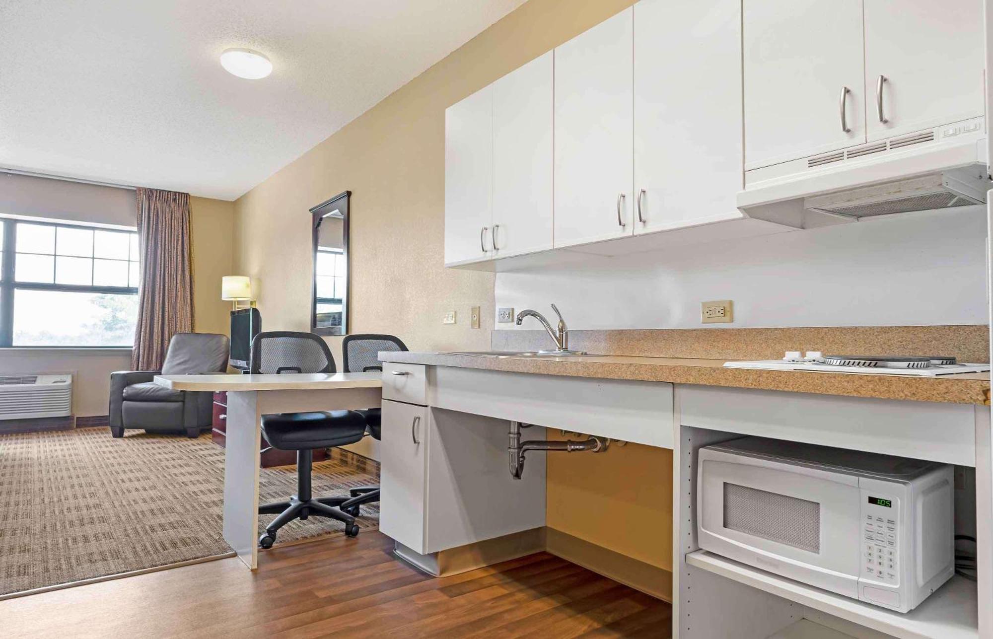 Extended Stay America Suites - Chicago - Burr Ridge Exterior photo